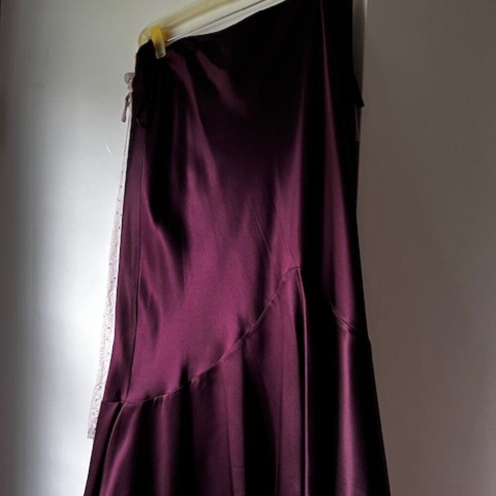 Gorgeous New shiny dark cherry (purple) skirt by Lauren